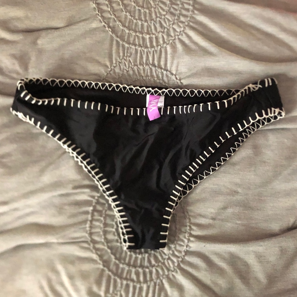 nwot  ymi bikini bottoms